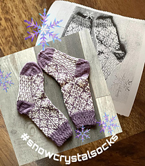 Snowcrystal Socks - Colorwork Socks - Design always ♥ friday